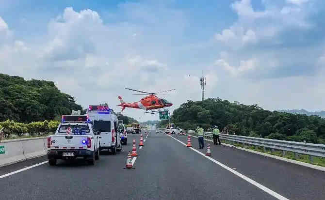 花都区高速公路汽车救援案例